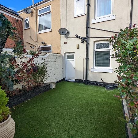 Moon Holiday Townhouse Free Parkingprivate Garden Blackpool Exteriér fotografie